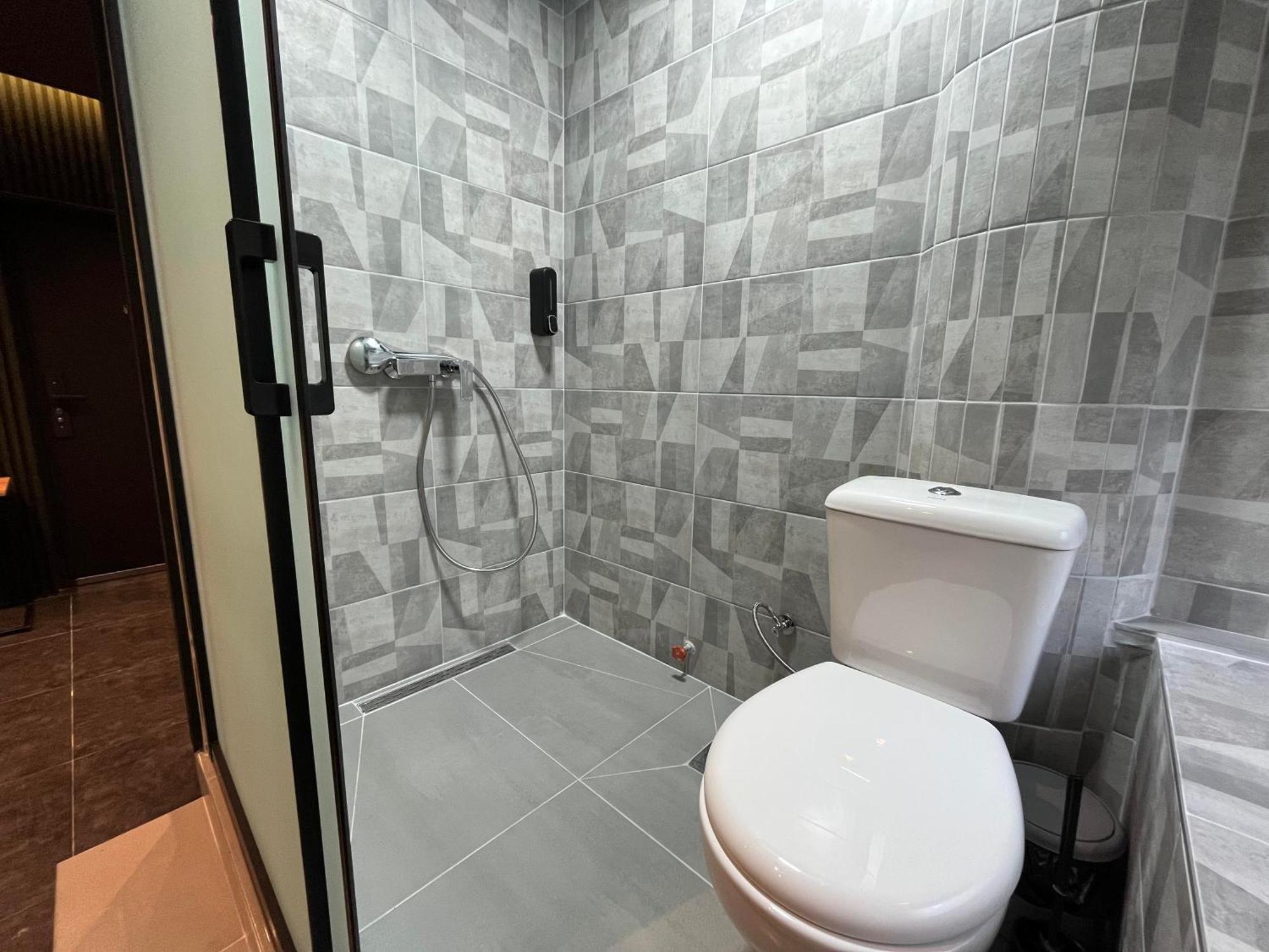 M - Square Private Rooms Скопие Стая снимка